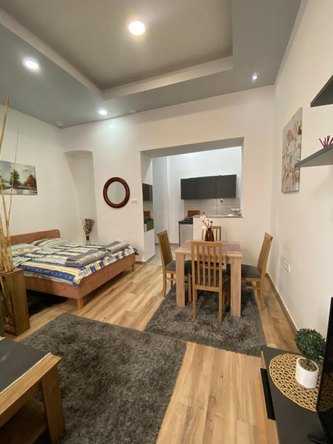 Apartment Neno 2 트레빈예 외부 사진
